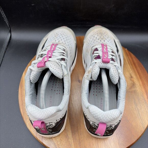 Altra Torin 4 Womens Size 11 Running Shoes Gray Pink Sneakers ALW1937F254
